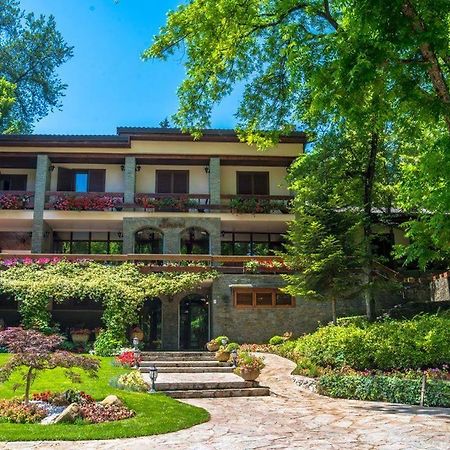 Hotel Restaurant Dreri Tiranë Ngoại thất bức ảnh