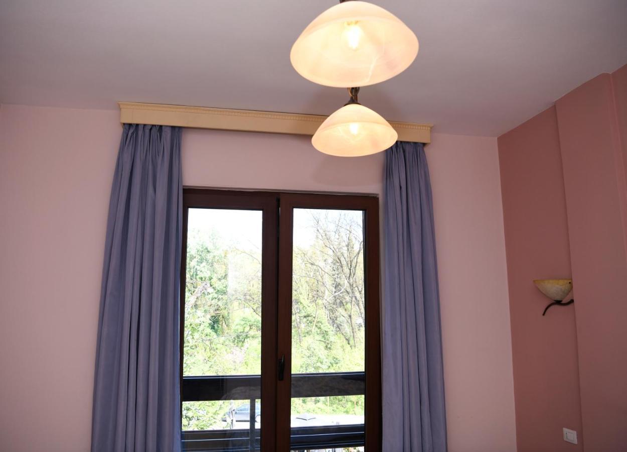 Hotel Restaurant Dreri Tiranë Ngoại thất bức ảnh