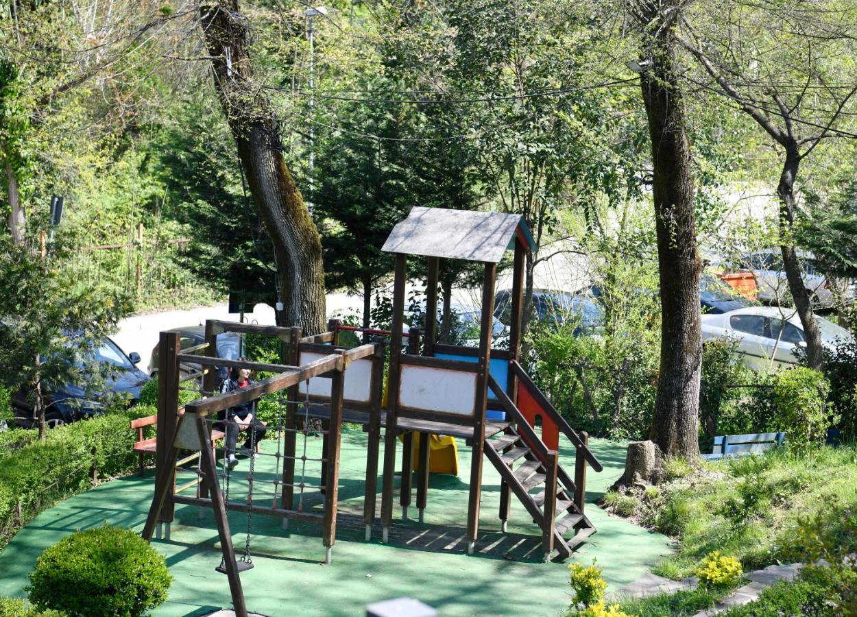 Hotel Restaurant Dreri Tiranë Ngoại thất bức ảnh